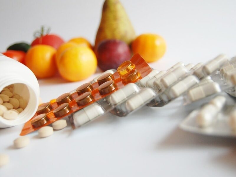 Prendre des compléments alimentaires pour renforcer le bien-être général